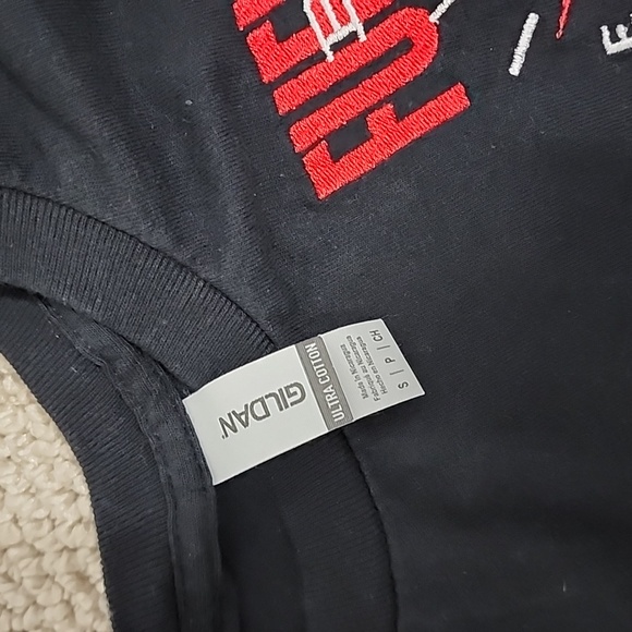 Fueled by Coffee Gildan cotton sweatshirt - Picture 4 of 4